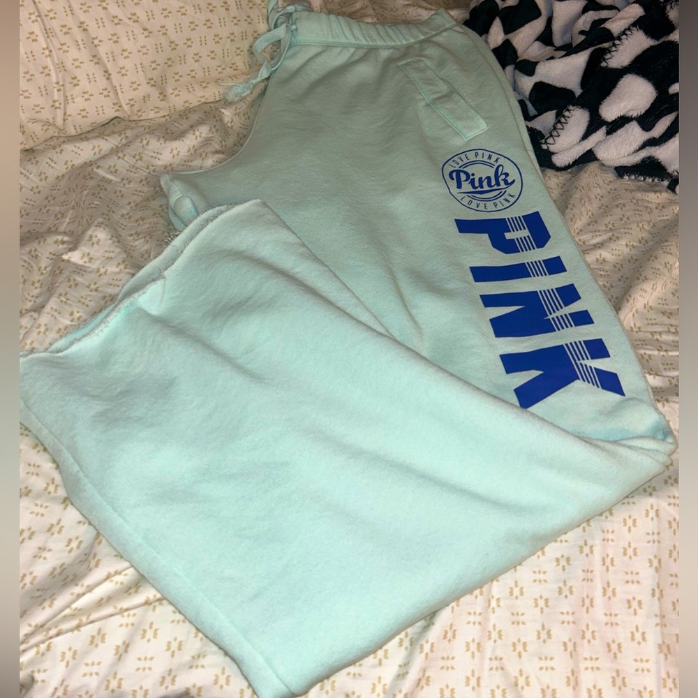 Vs lounge pants ‼️SOLD‼️